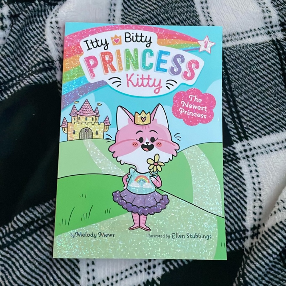 itty-bitty princess kitty